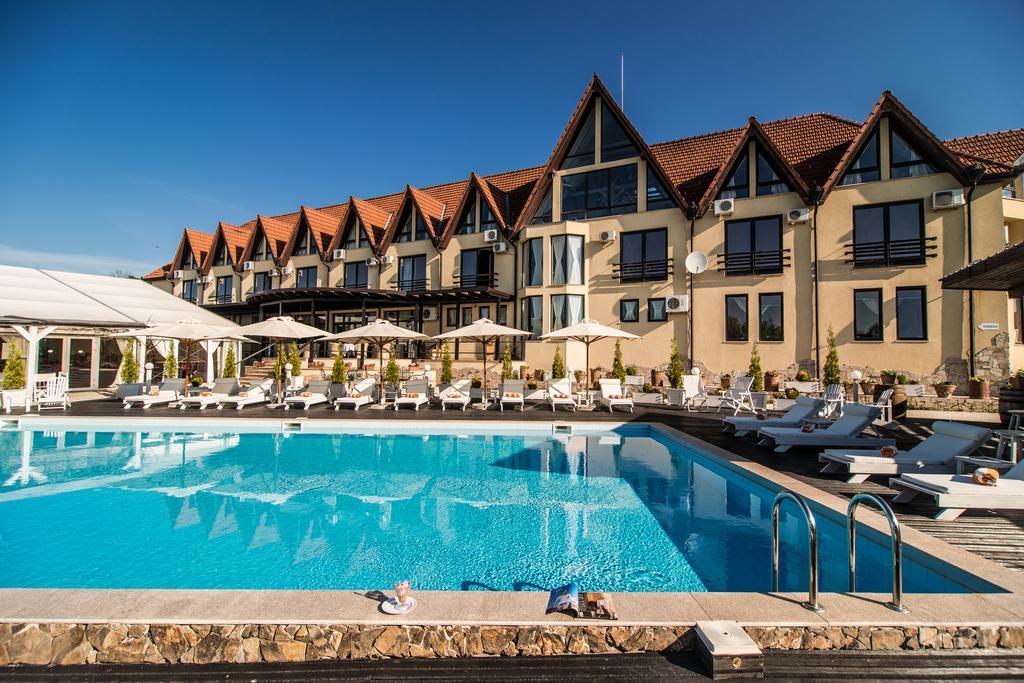 Conacul Archia Hotel Deva Exterior foto