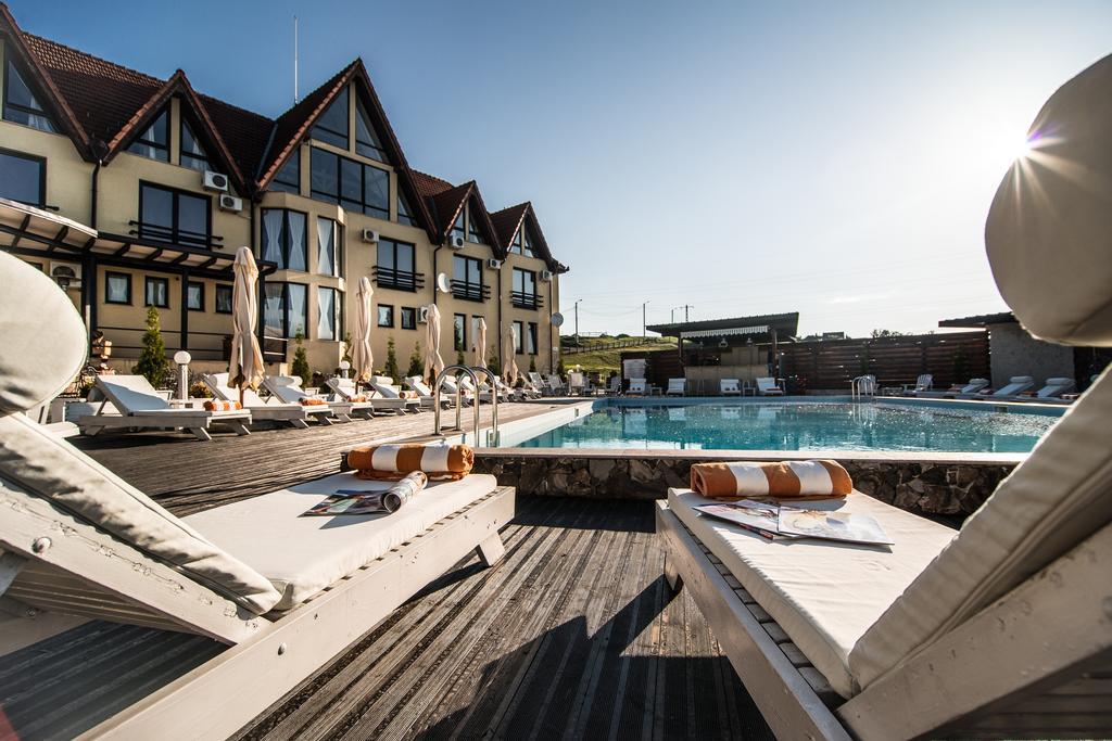 Conacul Archia Hotel Deva Exterior foto