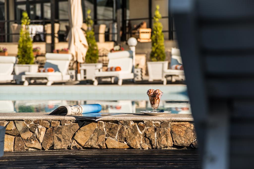 Conacul Archia Hotel Deva Exterior foto